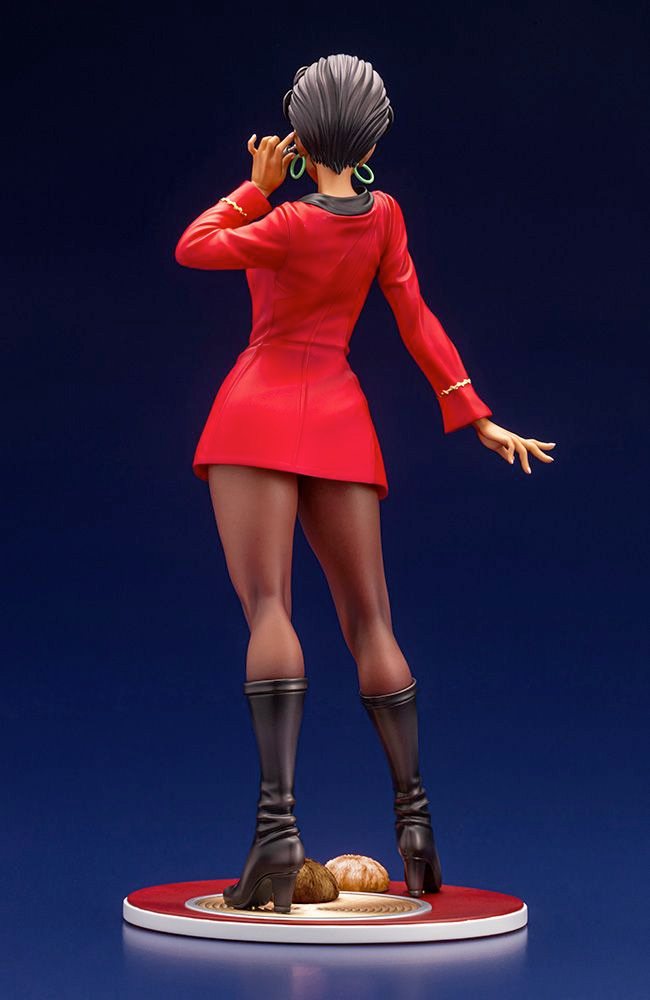 Lieutenant Uhura Star Trek Bishoujo Statue from an Illustration by Shunya Yamashita