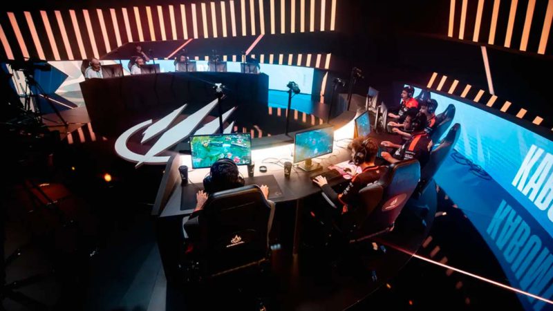 Image of the studio with CLBOL Acaedmy game
