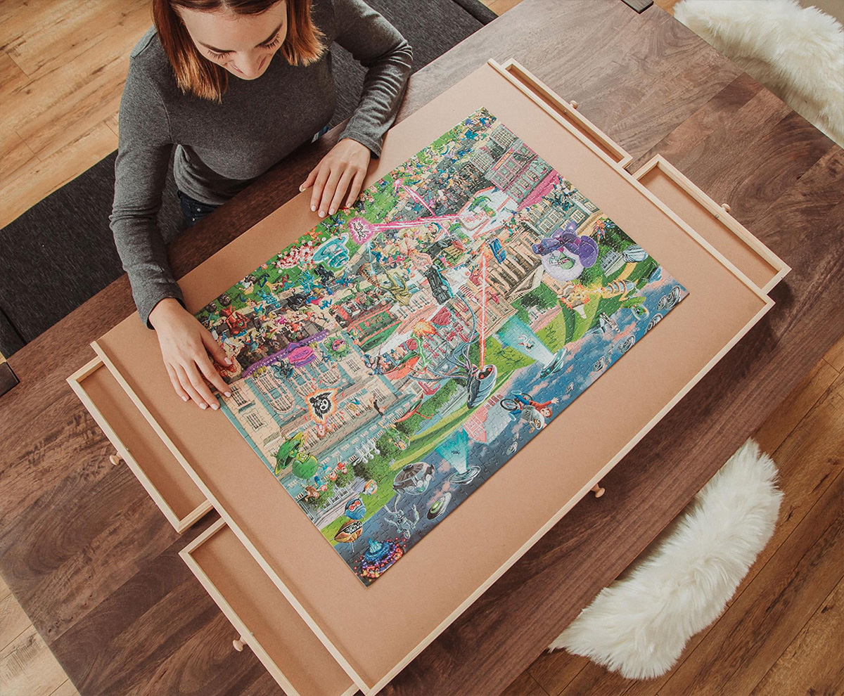 Sci-Fi Classics Alien Attack Puzzle (Take me to your leader!)