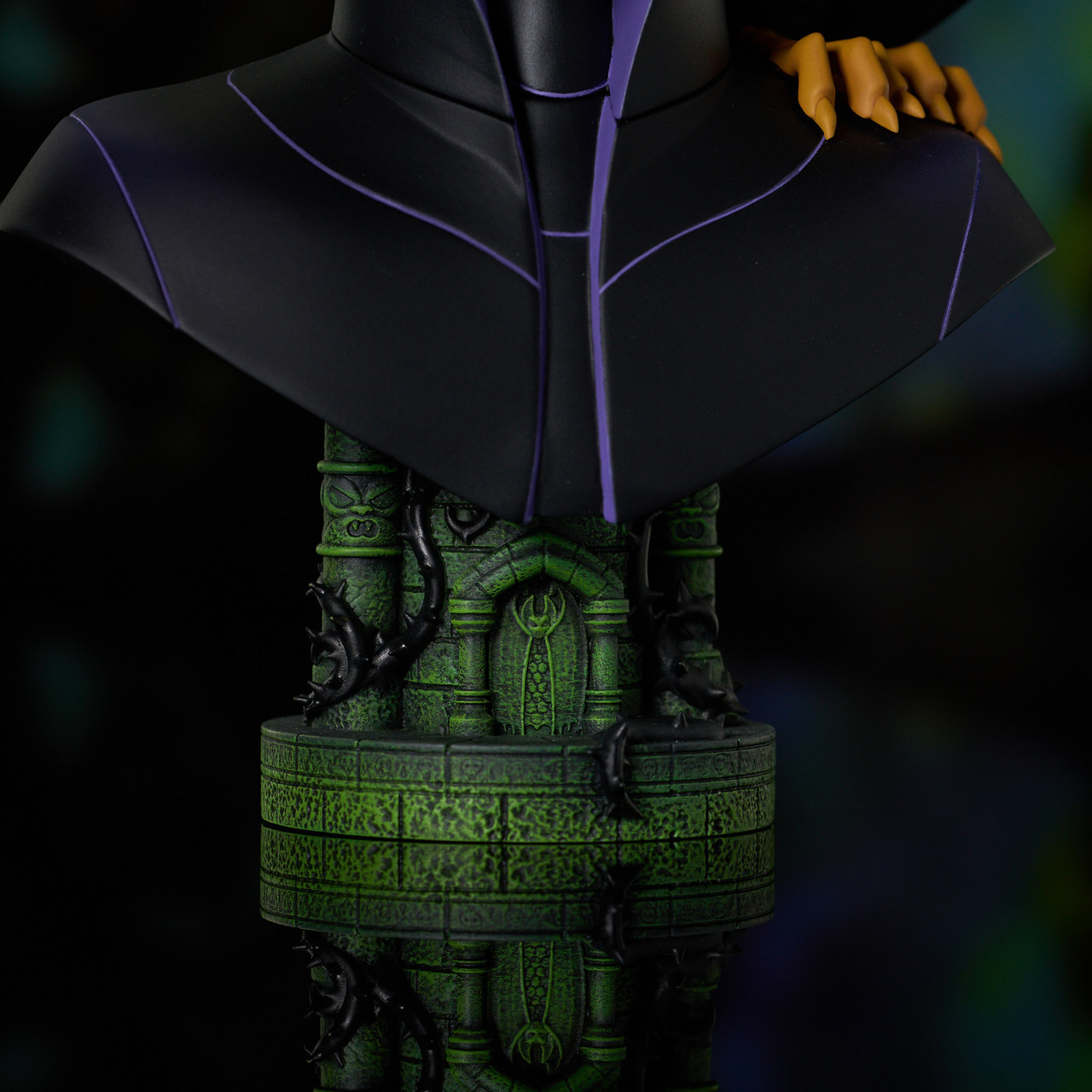 Maleficent Witch Bust Legends in 3D from Sleeping Beauty