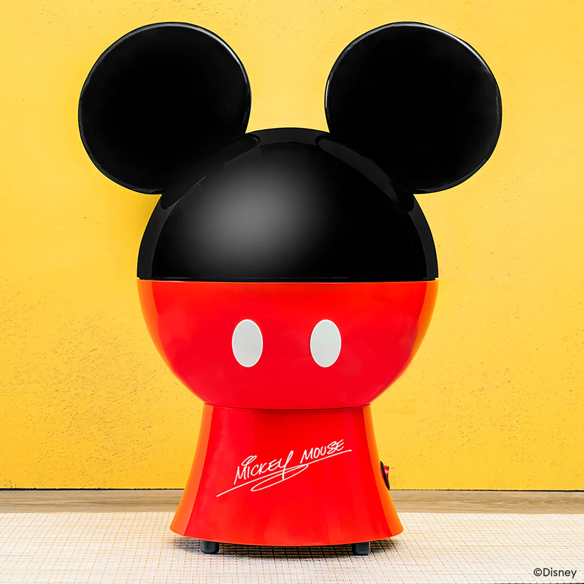 Mickey Mouse popcorn maker
