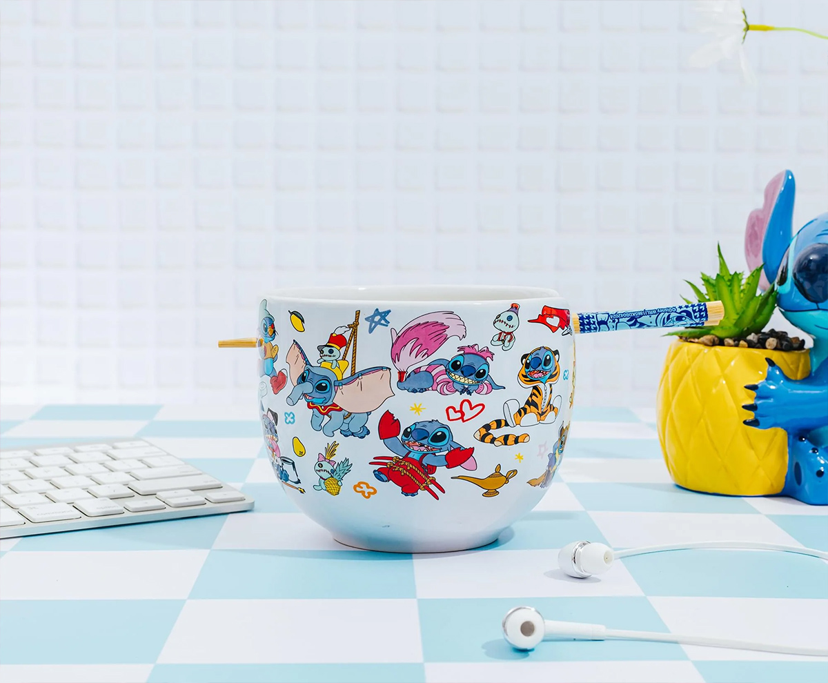 Bowl Ramen Stitch fantasized as Disney characters
