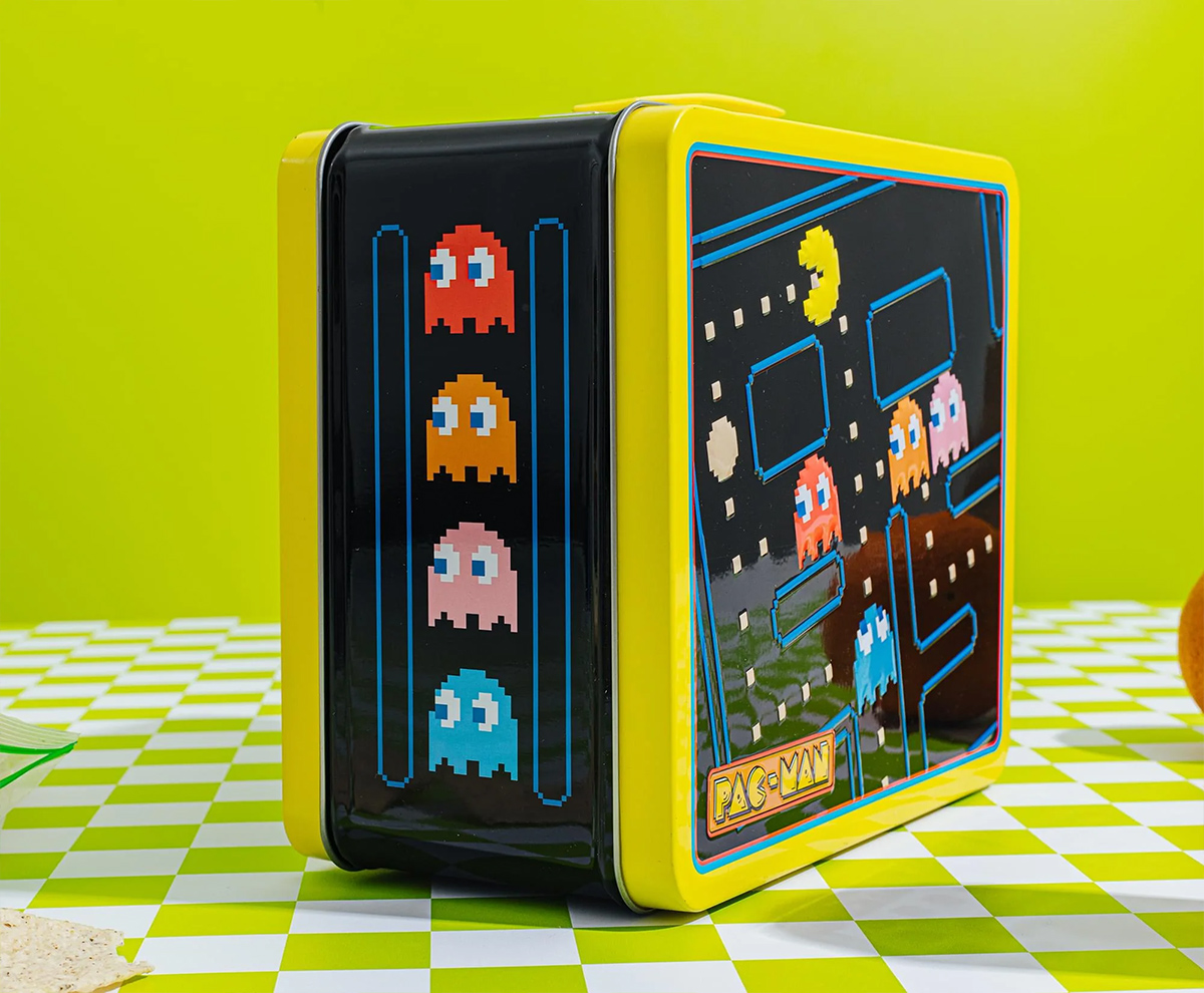 Pac-man can lunchbox with ghosts Blinky, Pinky, Inky and Clyde