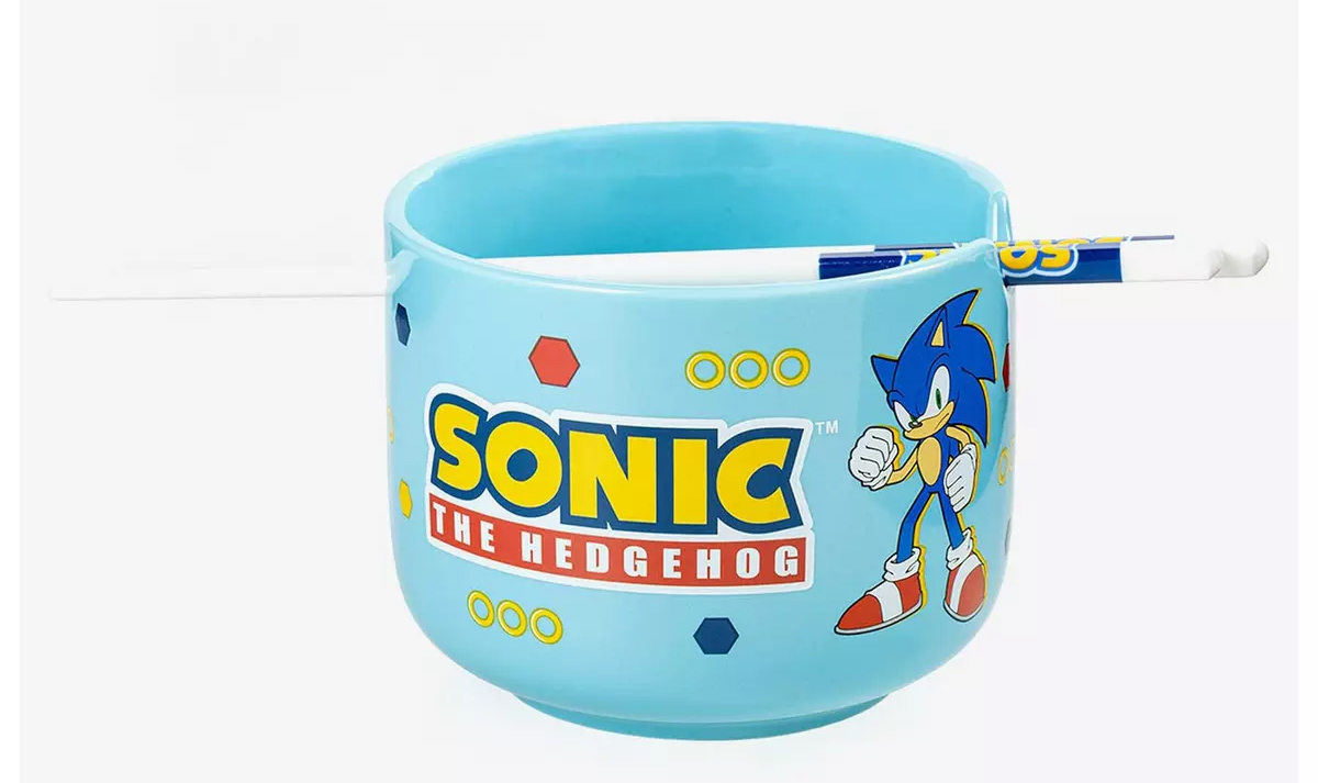 Electric Power Sonic The Hedgehog with 2 Bowls of Ramen