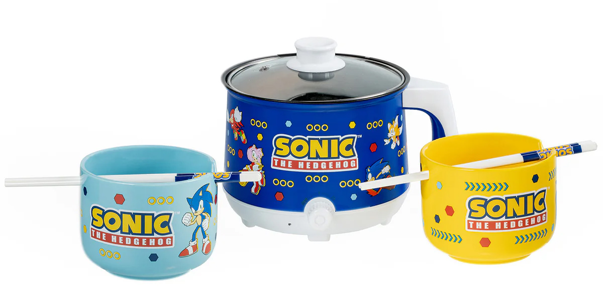 Sonic the Hedgehog Hot Pot with Ramen Bowls