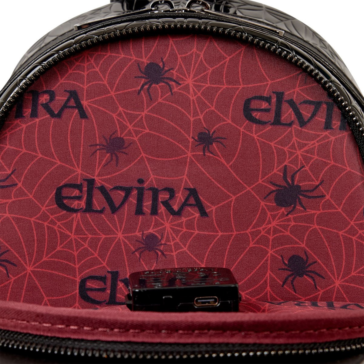 Elvira mini-motil, the Queen of Darkness
