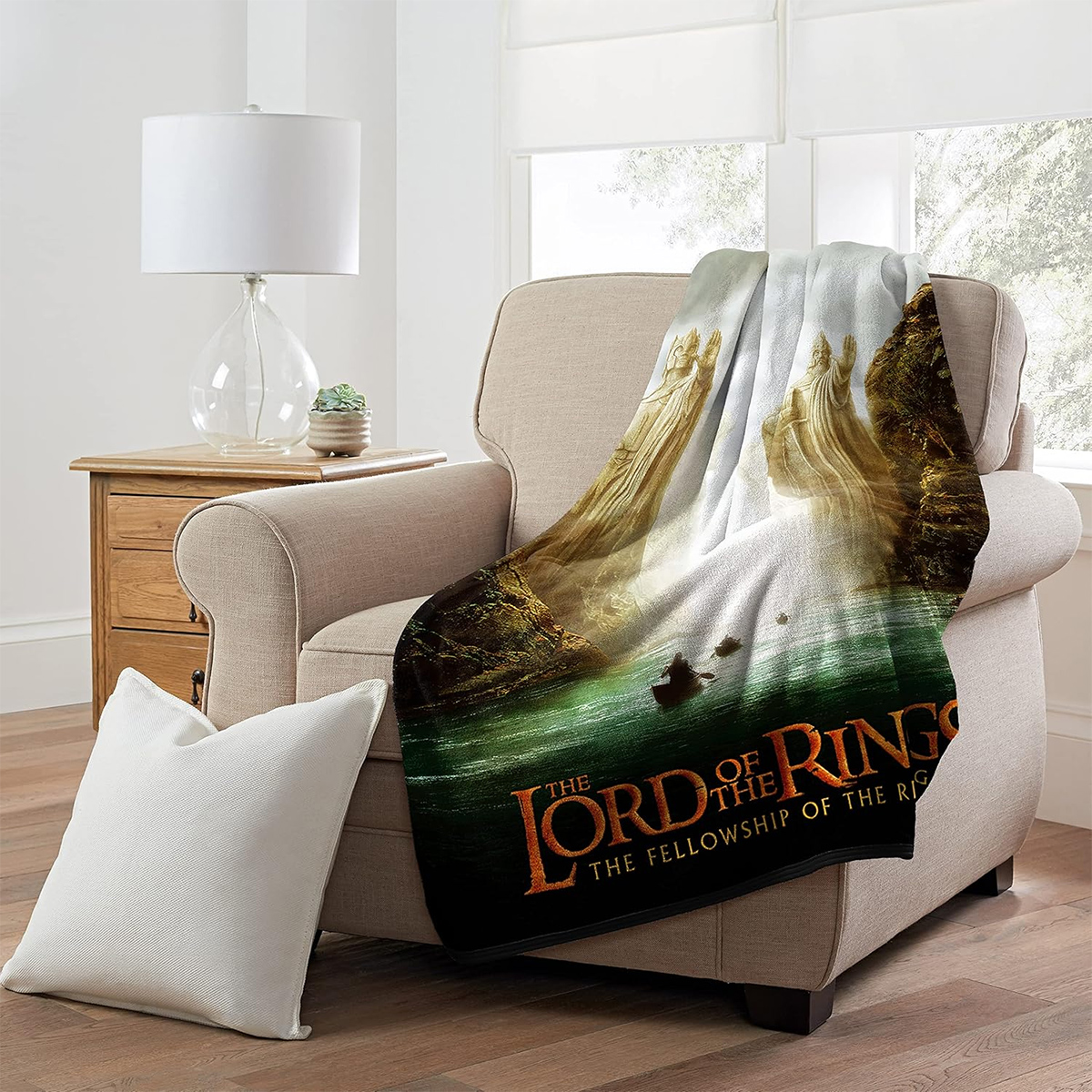LANCE BIGGERS THE LORD OF THE RINGS: BAG END AND THE PILARS OF THE KINGS