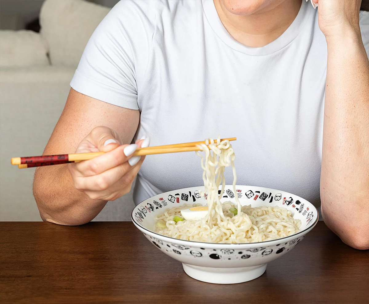 Donburi Star Wars Bowl with Sum-e Style Art
